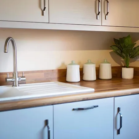 Holiday home The Annex, Stunning Abbey Views Across The Fields Whitby